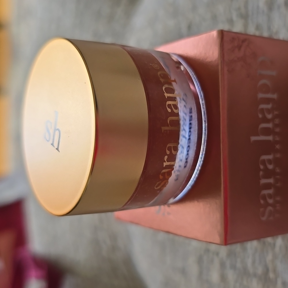 SARA HAPP BRAND LIP SCRUB EXFOLIANT SPARKLING PEACH